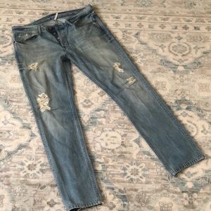 Light wash jeans